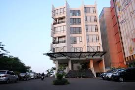 The staff offer customized assistance. Hotel Rivoli Senen Jakarta Jakarta 2021 Updated Prices Deals