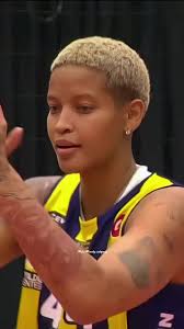 Fernandez in Porto Rico Turkey Volleyball Match