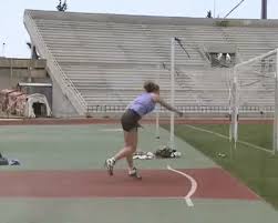 Learn about equipment specifications and competition rules for the men's and women's olympic javelin throw event. Goldie Sayers Javelin Throw Slow Motion On Make A Gif