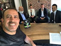 112 likes · 1 talking about this. Haluk Levent On Twitter Bir Twitle Basladi Her Sey Ve Artik Birlikteligimiz Basladi Artik Ictiginiz Her Arhavi Cay Ahbap A Katki Olarak Donecek Hem De Gercekten Enfes Cay Reklam Kampanya Sloganim Su Arhavi Cay