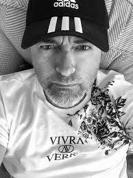 Does anyone else feel like they were brainwashed? I would have never let  the things he did happen before I dated him. One day it felt like I snapped  out of the