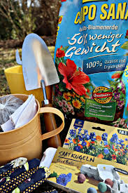 Auf kimbino findest du alle aktuellen kataloge und angebote von tchibo! Hello Spring Meine Garten Tools Von Tchibo View Of My Life