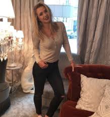 Kyiv 😍 with my lady le 🥰 👯‍♀️ @lesia_nikituk • see 1,038 photos and videos on their profile. Photos The Elina Svitolina Story Sports India Show