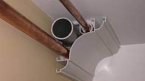 Comment Cacher Des Tuyaux Apparents Cache Tuyau Plafonds Bas Cache Tuyau Radiateur
