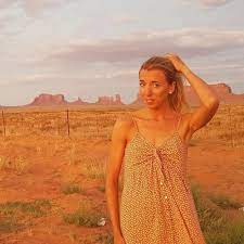 Join facebook to connect with noemy ferre and others you may know. Noemi Ferre At Arinsal Your Fashion Guru