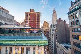 Magic Hour Rooftop Bar And Lounge At Moxy Times Square Rooftop Bar Hotel Rooftop Bar Magic Hour