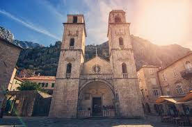 Wander the ancient alleyways, sip coffee in the town squares and experience the magic of this fairytale town for yourself. Reise 2021 Nach Kotor In Montenegro Montenegros Schonste Kustenstadt