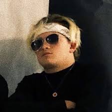 Stephen Fredrick (@StephenFredric)