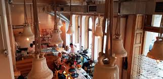 Paine si vin este închis la momentul de față. Restocracy