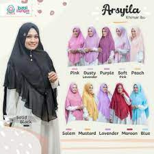 Kontras dengan kesan misterius warna hitam, warna hijab blush pink memberikan rona manis pada penampilan anda di siang hari. Khimar Arsyila Mom By Bayi Banget Hijab Shopee Indonesia