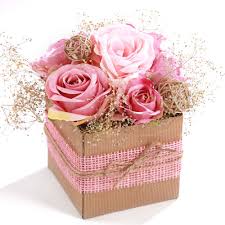 Bukiet kwiatów i suszonych roślin różowo-biały, flowerbox, kosz kwiatowy |  trawy wianki i kompozycje Rękodzieło bukiety KOMOPOZYCJE pudełka na kwiaty  FLOWERBOX flowerbox kwiaty sztuczne \ BUKIETY kwiaty sztuczne \ kompozycje  kwiaty sztuczne \