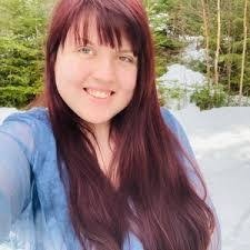 Sonya Connelly's Instagram, Twitter & Facebook