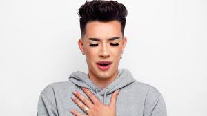 James charles, 19, has been spotted for the first time since public feud began; Best Friends Buy Each Other Outfits Ft Dolan Twins Emma Chamberlain Youtube