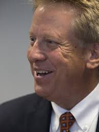 Regulators consider helping utility that donated to campaigns