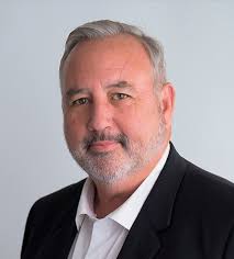 Tim Bremner's Instagram, Twitter & Facebook