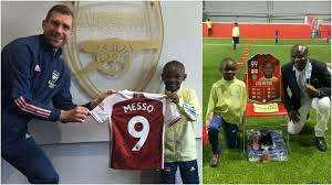 Harry kane (arsenal) the tottenham star spent a year in the arsenal academy before being released, due to a lack of height and pace. Arsenal Announce The Signing Of Leo Messo Marca