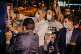 We support all android devices such as samsung, google, huawei, sony, vivo you can experience the version for other devices running on your device. Nicusor Dan È™i A Inceput Campania ElectoralÄƒ La Miezul NopÅ£ii A Lipit Primul Afis ImpreunÄƒ Cu Orban Si Cu Barna Libertatea