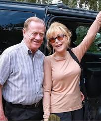 L Attrice Di Strega Per Amore Continua Ad Incantare Il Mondo Con La Sua Bellezza Ad 88 Anni