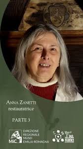 🧐Quali curiosità emergono dai restauri a 𝐂𝐚𝐬𝐚 𝐑𝐨𝐦𝐞𝐢? , 🚧Oggi  siamo con la dott.ssa 𝐴𝑛𝑛𝑎 𝑍𝑎𝑛𝑒𝑡𝑡𝑖, 𝐫𝐞𝐬𝐭𝐚𝐮𝐫𝐚𝐭𝐫𝐢𝐜𝐞,  che ci mostra un dettaglio dei soffitti lignei lungo i loggiati del Cortile  d’Onore di ...