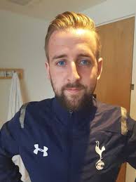 I look so much like Harry Kane people stop me in the street & ask for  selfies