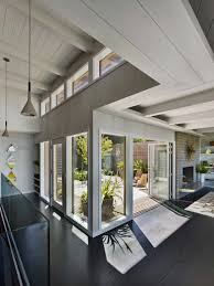 Stunning Mid Century Modern Home Renovation In Berkeley Hills Mid Century Modern House Modern House Modern House Design