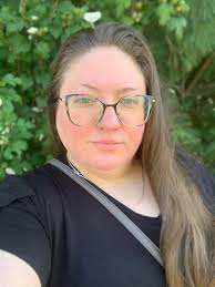 Makeup for oily skin recommendations needed