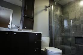 25 inspirierende industrielle badezimmer ideen 5966. Modern Contemporary Bathroom Small Practical Mei Kitchen Bath