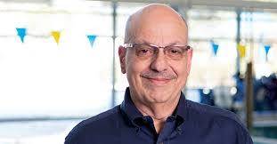 Jay Blake's Instagram, Twitter & Facebook