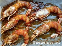 Gamberoni con lardo di colonnata igp e patate. Gamberi Al Lardo Buone Ricette Per Cattivi Cuochi