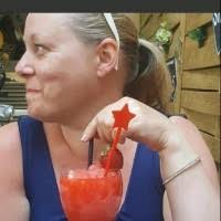 20+ "Lynne Daly" profiles