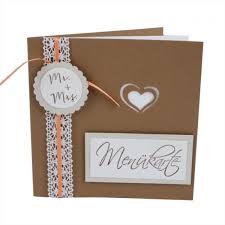 Menükarten hochzeit i tischkarten und platzkarten für ihre hochzeitstafel von aylando hochzeitskarten, handgefertigt und passend zu ihren hochzeitskarte im vintage romantic chic! Menukarte Vintage Hochzeit Mr Mrs In Braun Arpicot Tafeldeko De