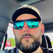 Can anyone lend canoes for boyscout troop practice at Java Lake?