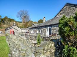 This Apartment Is Situated In A Courtyard Setting In The Village Of Sawrey Near To Hawkshead And Can Sl Holiday Cottages To Rent Lake District Cottages Cottage