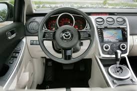 It was shown publicly for the first time at the 2006 la auto show in january. Fahrbericht Mazda Cx 7 Bilder Autobild De