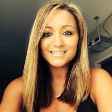 Mandi Parks's Instagram, Twitter & Facebook