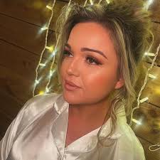 Nai Fraser Pro Makeup Artist