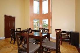 Free wifi, free parking, free breakfast for under $100/night. Best Western Burbank Airport Inn Hollywood United States Flyin Com
