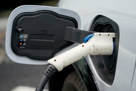 R.I. rolling out electric vehicle rebate program