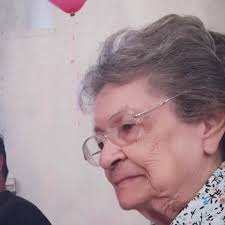 Sitting here reminiscing with my 92 year old mom. We lived in Daly City  from 1960- 86.