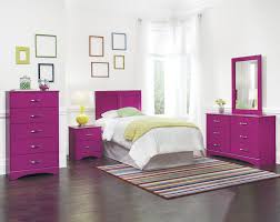 Louisiana tufted solid wood bedroom set. Raspberry Bedroom Collection American Freight