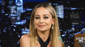 Prince Gave Nicole Richie Her First Dog Named "God" (Extended)