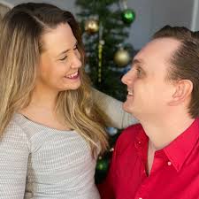 Stream A Candy Kane Christmas-Peter & Sarah Joy Kane music