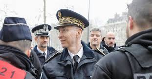Retour sur les multiples fois où le préfet de police de paris a fait parler de lui, en mal. Un Nazi Quand Alain Juppe Parlait De Didier Lallement Le Prefet De Police De Paris