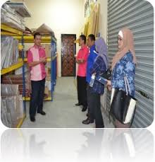 Lembaga muzium negeri sembilan is a government agency based in seremban, negeri sembilan. Lmns Lembaga Muzium Negeri Sembilan Lawatan Kerja Perbadanan Muzium Negeri Melaka Ke Muzium Diraja Seri Menanti