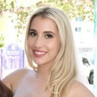 Ellen Beasley's Instagram, Twitter & Facebook