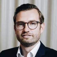 Sascha Wagner's Instagram, Twitter & Facebook