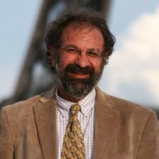 Distinguished Scholar Award