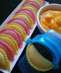 Maybe you would like to learn more about one of these? Rupa Macam Karipap Tapi Ini Apam Puri Inti Kastad Sedapnya