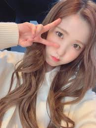 iz oiye おしゃれまとめの人気アイデア pinterest 𝗜𝗭 𝗢𝗡𝗘 𝗣𝗘𝗥𝗠𝗔𝗡𝗘𝗡𝗧 2020 女性 カワイイ女の子 ユジン