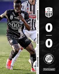 Der offizielle sk puntigamer sturm graz account ⚫️⚪️ seit 1909 www.sksturm.at. Sk Sturm Graz Schluss Wir Erkampfen Uns Hier Einen Verdammt Wichtigen Punkt Ask 0 0 Stu Ft Osterreichische Fussball Bundesliga Facebook